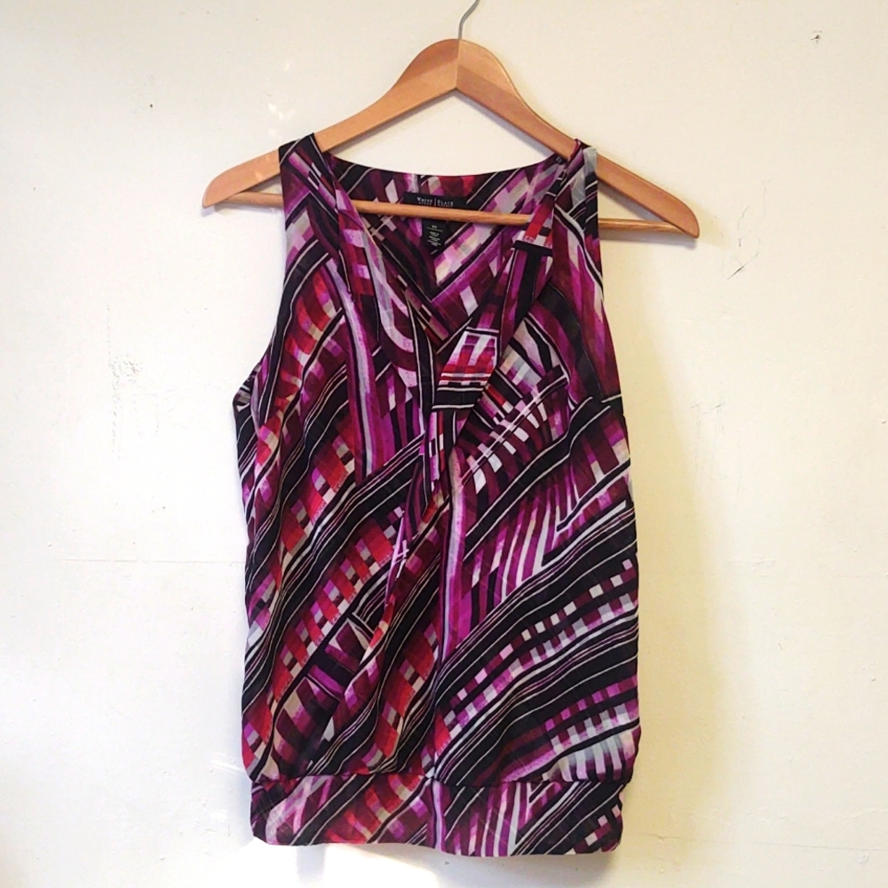 White House Black Market dressy geometric sleeveless top